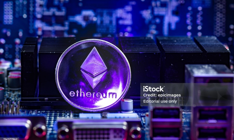 如何使用硬件钱包保存比特币？硬件钱包选择与使用技巧