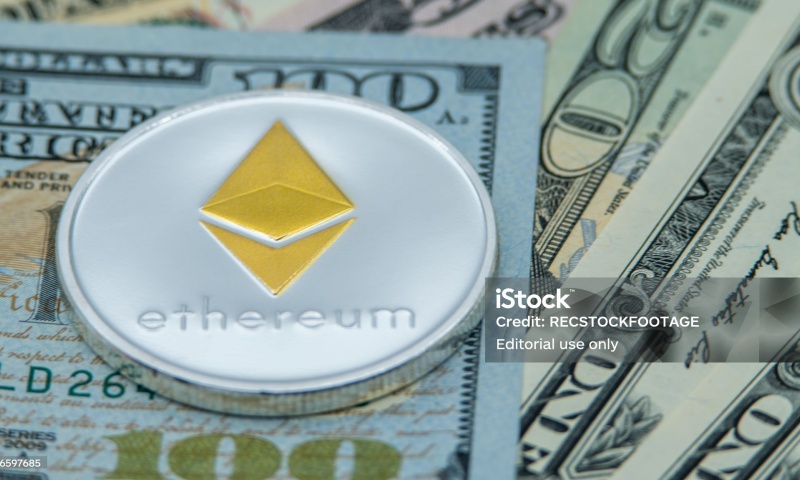 如何在去中心化交易所交易？DEX交易的优势与操作方法